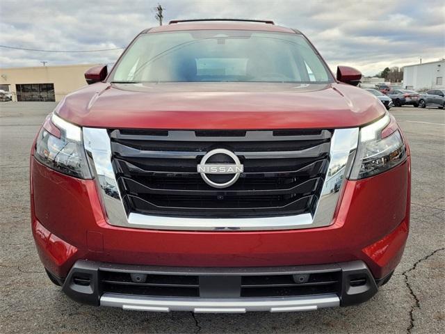 Photo of 2025 Scarlet Ember Nissan Pathfinder