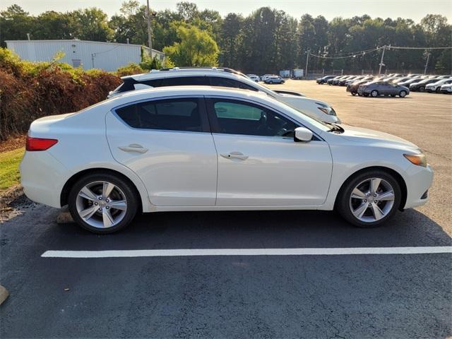 Photo of 2015 Bellanova White Pearl Acura ILX