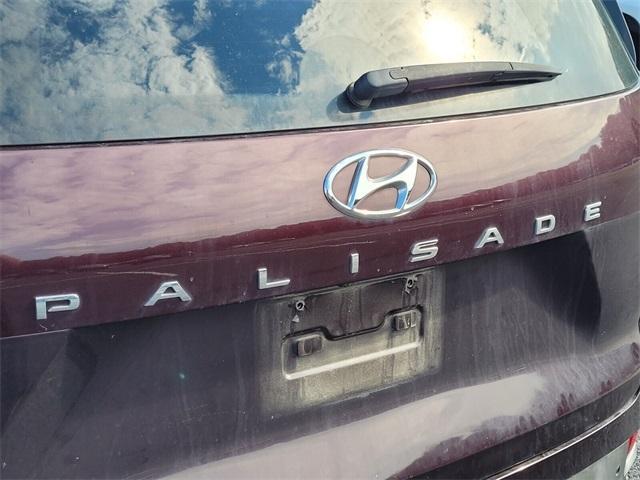 Photo of 2021 Burgundy Hyundai PALISADE