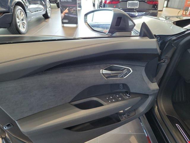 Photo of 2025 Gray Audi S e-tron GT