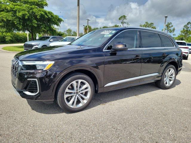 Photo of 2025 Tamarind Brown Metallic Audi Q7