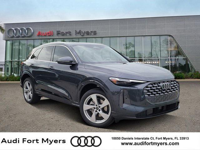 Photo of 2025 Tambora Gray Metallic Audi Q5