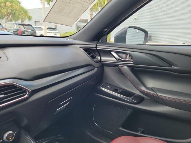 Photo of 2023 Polymetal Gray Metallic Mazda CX-9