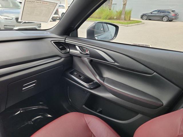 Photo of 2023 Polymetal Gray Metallic Mazda CX-9