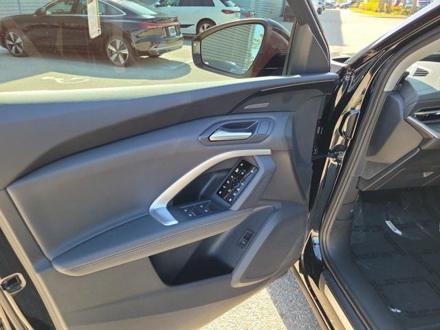 Photo of 2025 Mythos Black Metallic Audi Q5