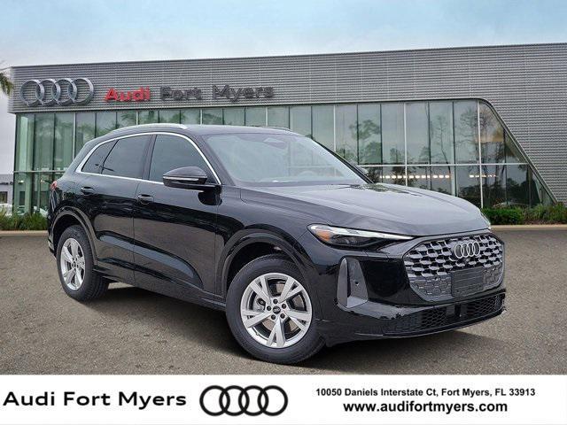Photo of 2025 Mythos Black Metallic Audi Q5