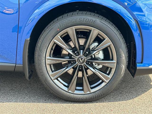 Photo of 2025 Nightfall Mica Lexus RX 350