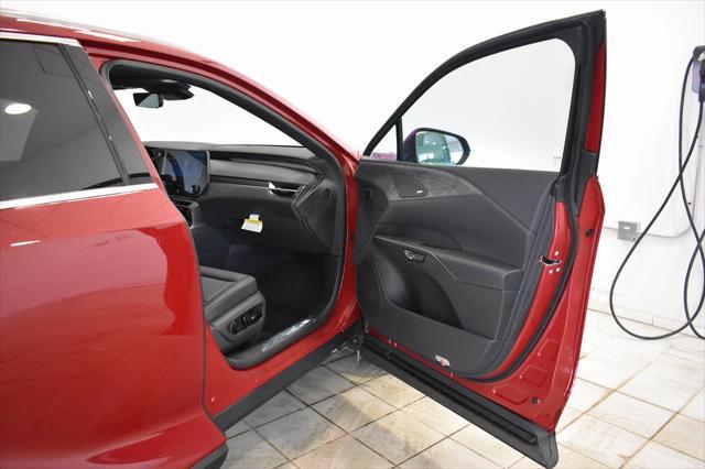 Photo of 2025 Matador Red Mica Lexus RX 350h