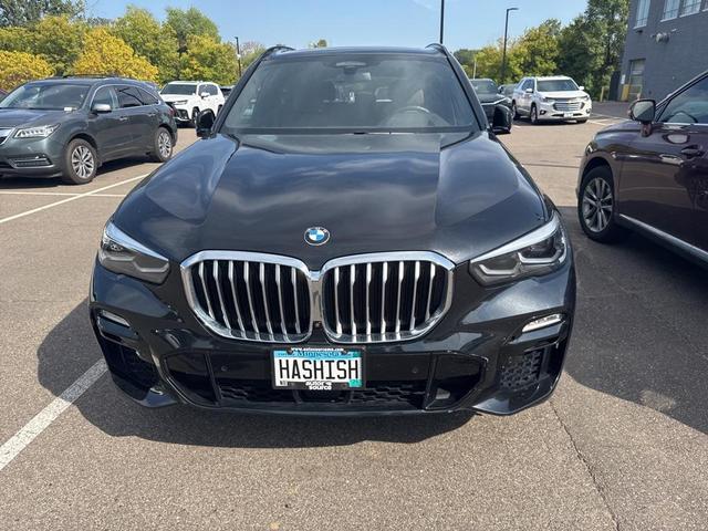 Photo of 2019 Black Sapphire Metallic BMW X5