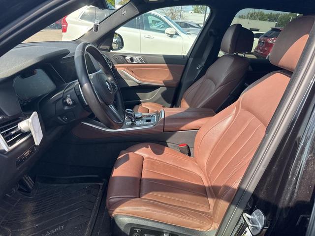 Photo of 2019 Black Sapphire Metallic BMW X5