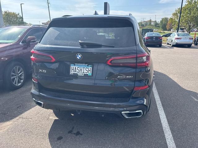Photo of 2019 Black Sapphire Metallic BMW X5