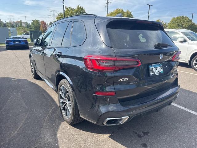 Photo of 2019 Black Sapphire Metallic BMW X5