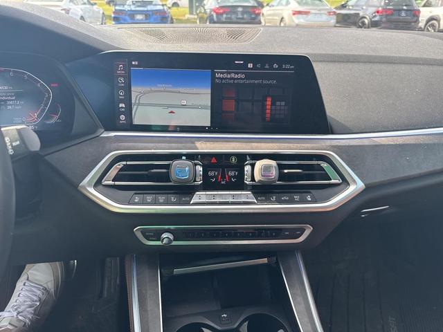 Photo of 2019 Black Sapphire Metallic BMW X5