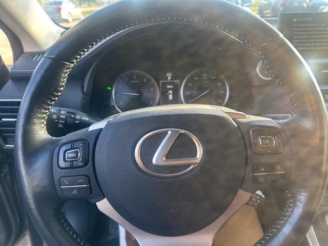 Photo of 2015 Atomic Silver Lexus NX 200t