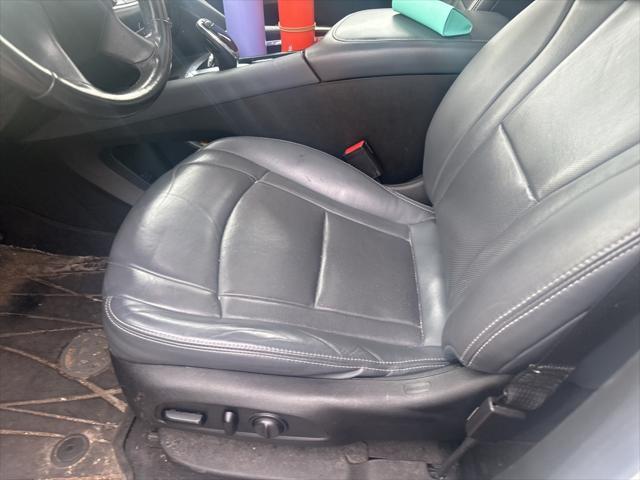 Photo of 2018 White Frost Tricoat Buick Enclave