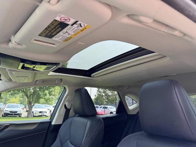Photo of 2022 Eminent White Pearl Lexus NX 350