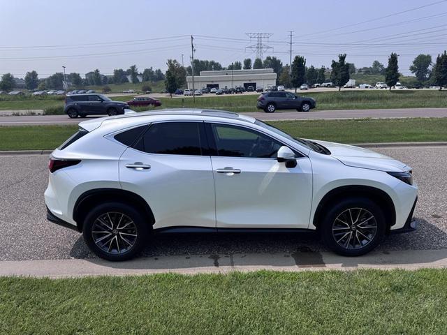 Photo of 2022 Eminent White Pearl Lexus NX 350