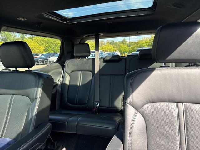 Photo of 2022 Velvet Red Pearlcoat Jeep Wagoneer