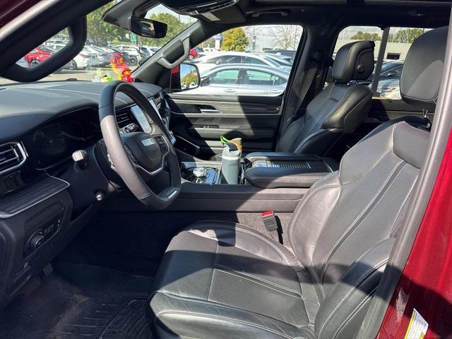 Photo of 2022 Velvet Red Pearlcoat Jeep Wagoneer