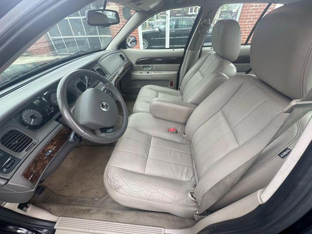 Photo of 2011 Black Mercury Grand Marquis