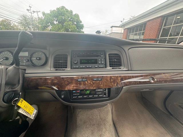 Photo of 2011 Black Mercury Grand Marquis