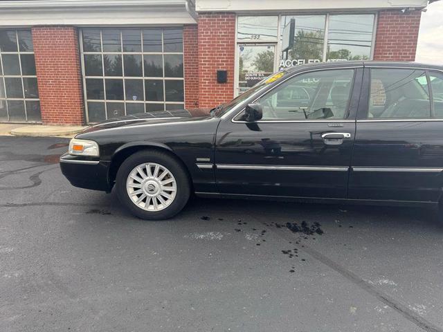 Photo of 2011 Black Mercury Grand Marquis