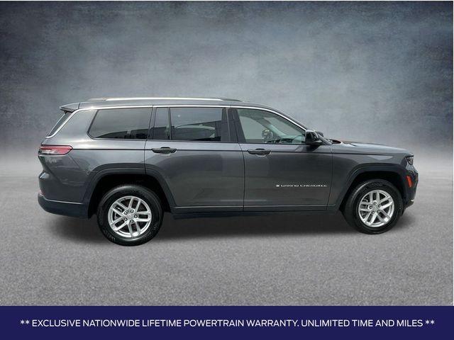 Photo of 2023 Metallic Jeep Grand Cherokee L