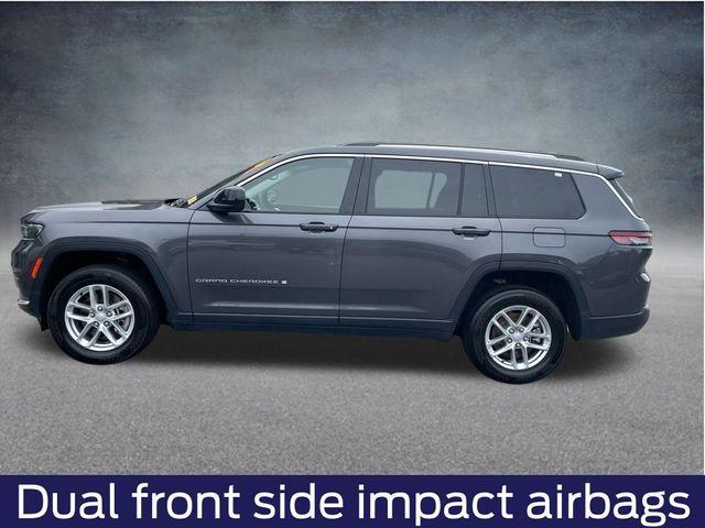 Photo of 2023 Metallic Jeep Grand Cherokee L