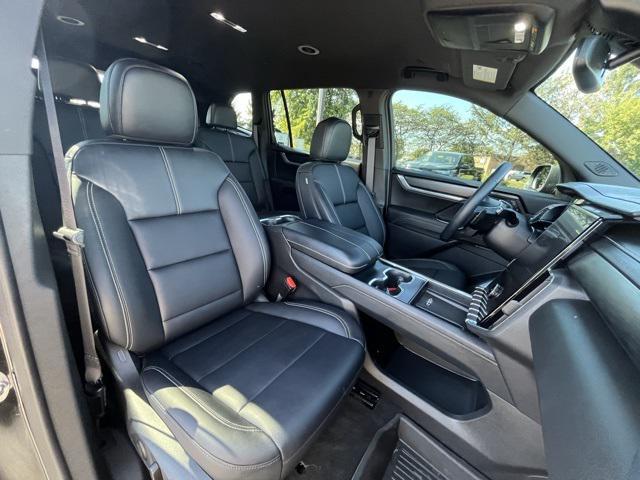 Photo of 2024 Ebony Twilight Metallic GMC Acadia