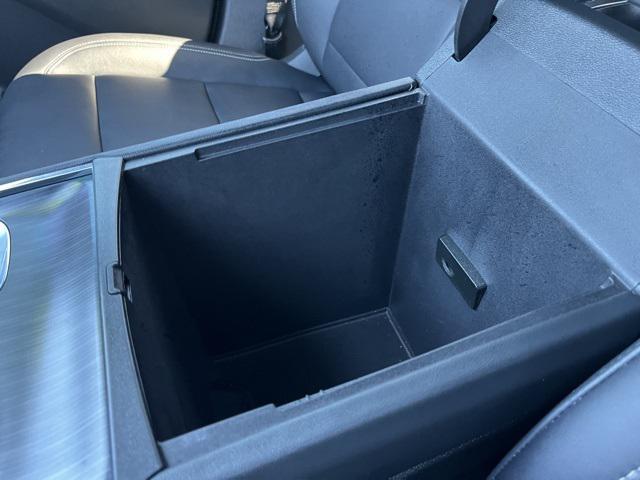 Photo of 2024 Ebony Twilight Metallic GMC Acadia