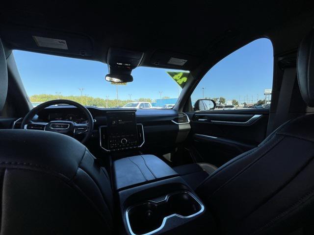 Photo of 2024 Ebony Twilight Metallic GMC Acadia