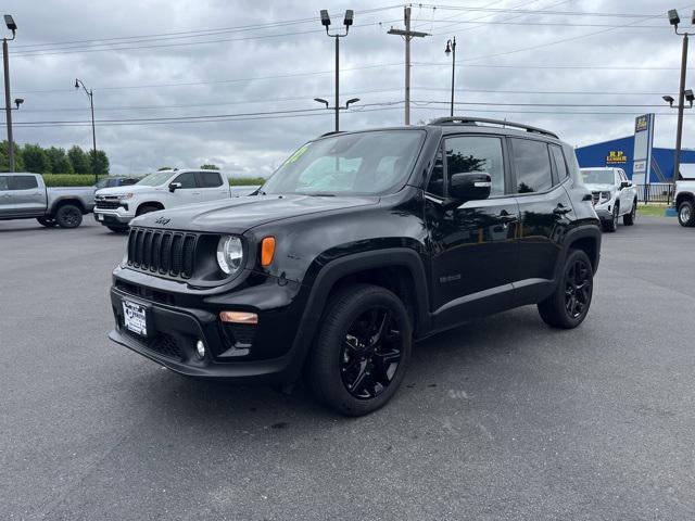 Photo of 2022 Black Clearcoat Jeep Renegade