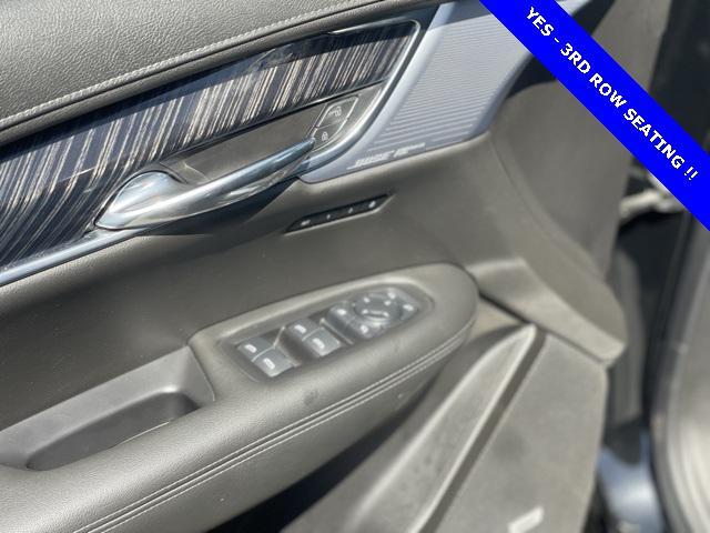Photo of 2024 Stellar Black Metallic Cadillac XT6