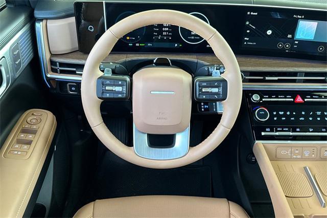 Photo of 2025 Ecotronic Gray Matte Hyundai SANTA FE