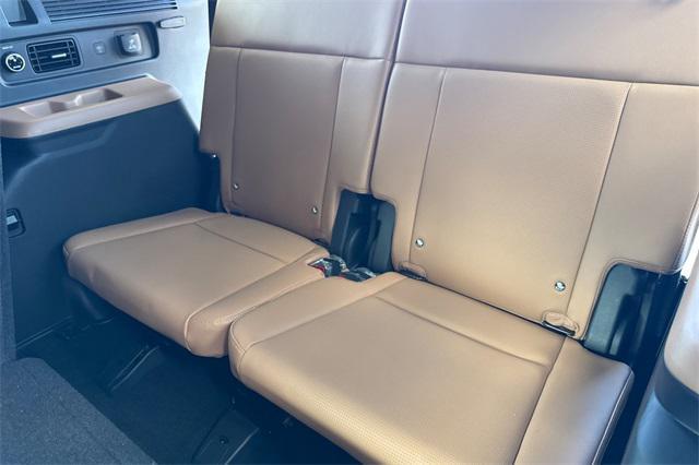 Photo of 2025 Ecotronic Gray Matte Hyundai SANTA FE