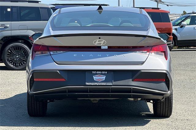 Photo of 2025 Fluid Metal Hyundai ELANTRA