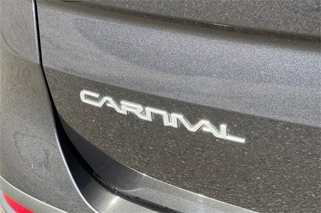 Photo of 2023 Panthera Metal Kia Carnival