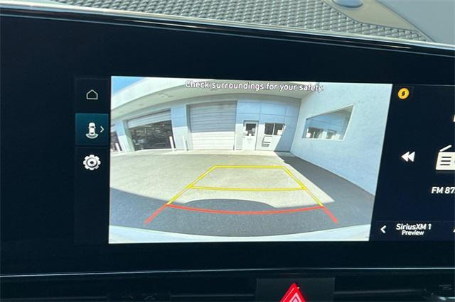 Photo of 2025 Serenity White Hyundai ELANTRA