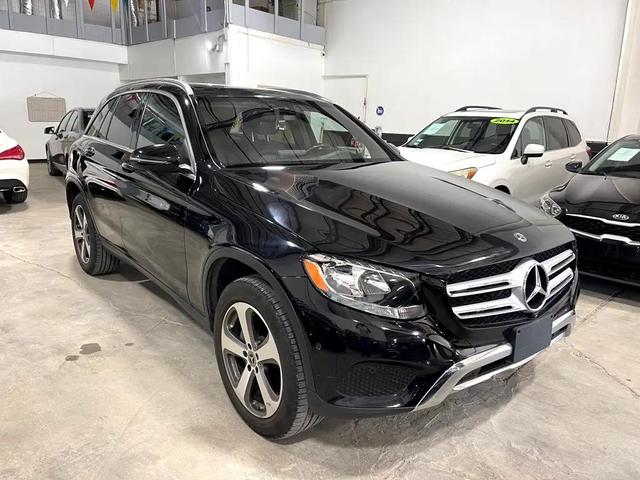 Photo of 2019 BLACK Mercedes-Benz GLC 300
