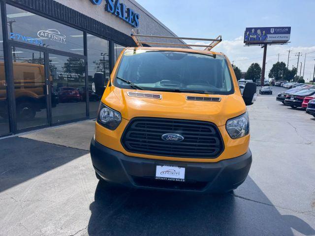 Photo of 2017 Yellow Ford Transit-250