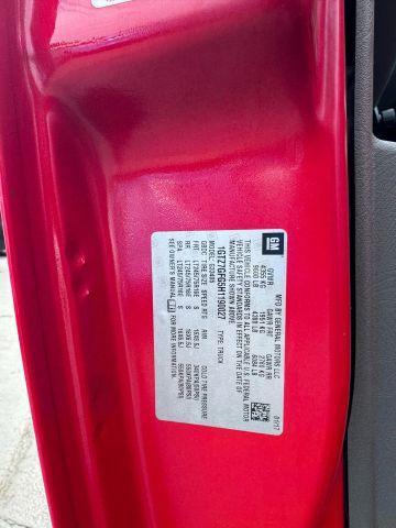 Photo of 2017 Red GMC Savana 3500
