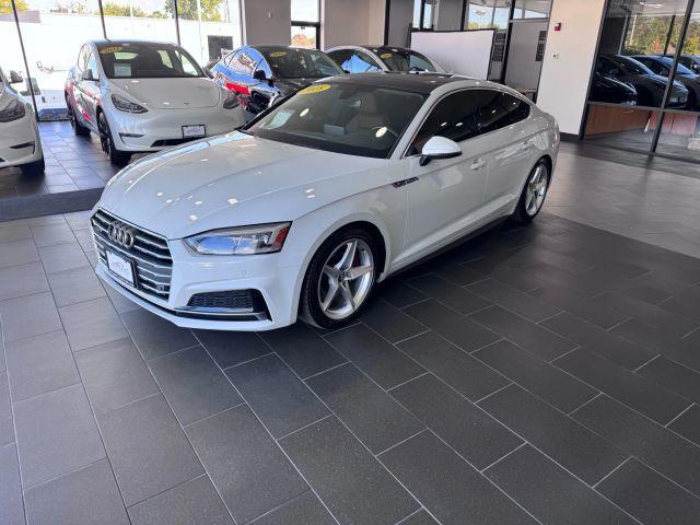 Photo of 2018 Glacier White Metallic Audi A5