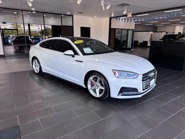 Photo of 2018 Glacier White Metallic Audi A5