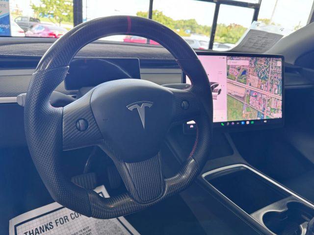 Photo of 2021 White Tesla Model Y