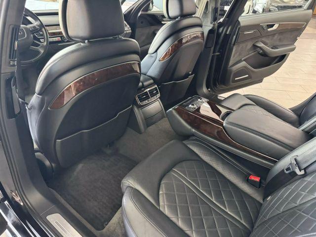 Photo of 2017 Mythos Black Metallic Audi A8