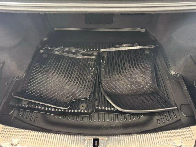 Photo of 2017 Mythos Black Metallic Audi A8
