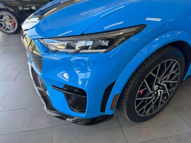 Photo of 2021 Blue Ford Mustang Mach-E