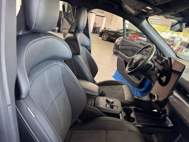 Photo of 2021 Blue Ford Mustang Mach-E