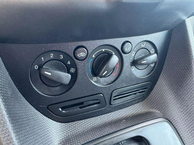 Photo of 2016 White Ford Transit Connect