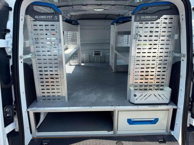 Photo of 2016 White Ford Transit Connect